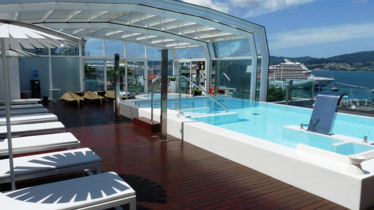 Gran Hotel Nagari Boutique & Spa Виго Экстерьер фото The rooftop pool