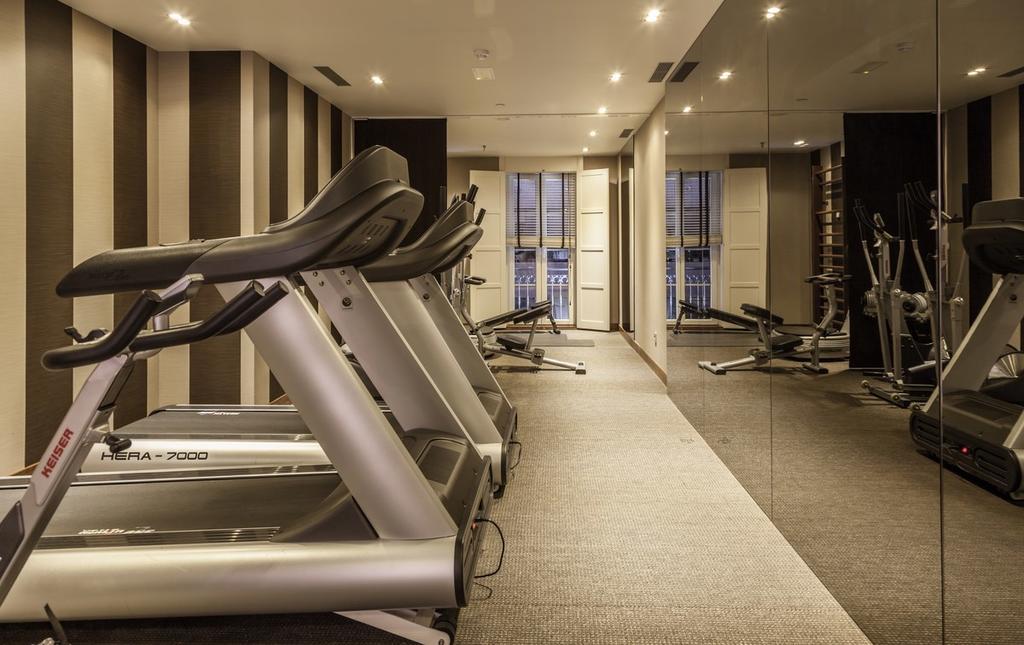Gran Hotel Nagari Boutique & Spa Виго Экстерьер фото The gym at The Ivy Collection
